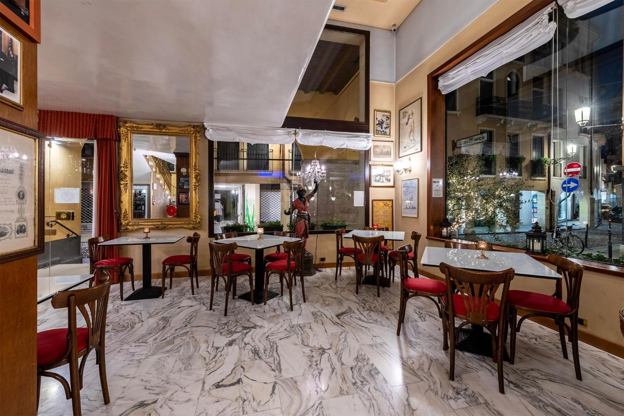 Hotel Majestic Toscanelli 4*