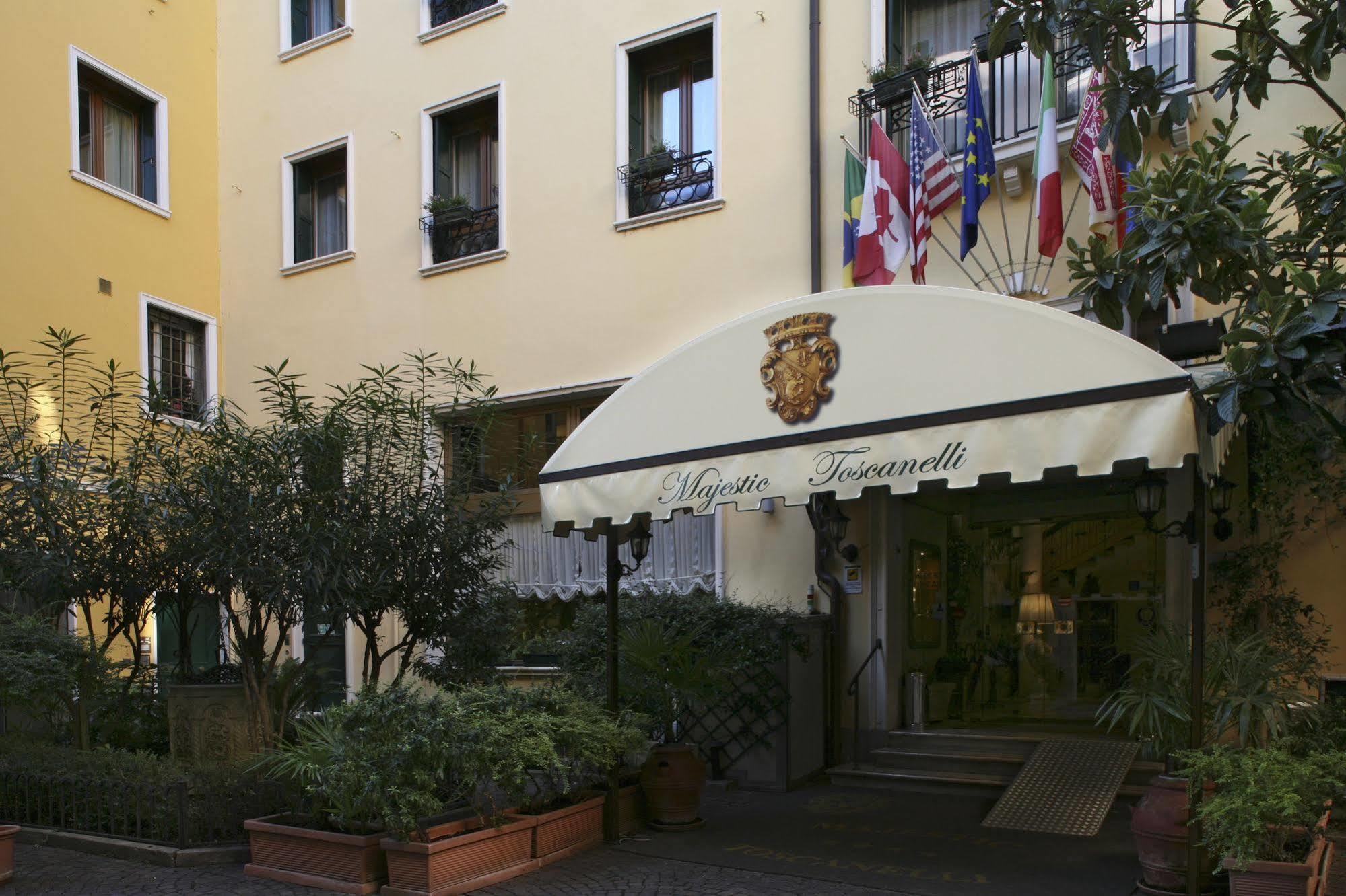 Hotel Majestic Toscanelli 4*